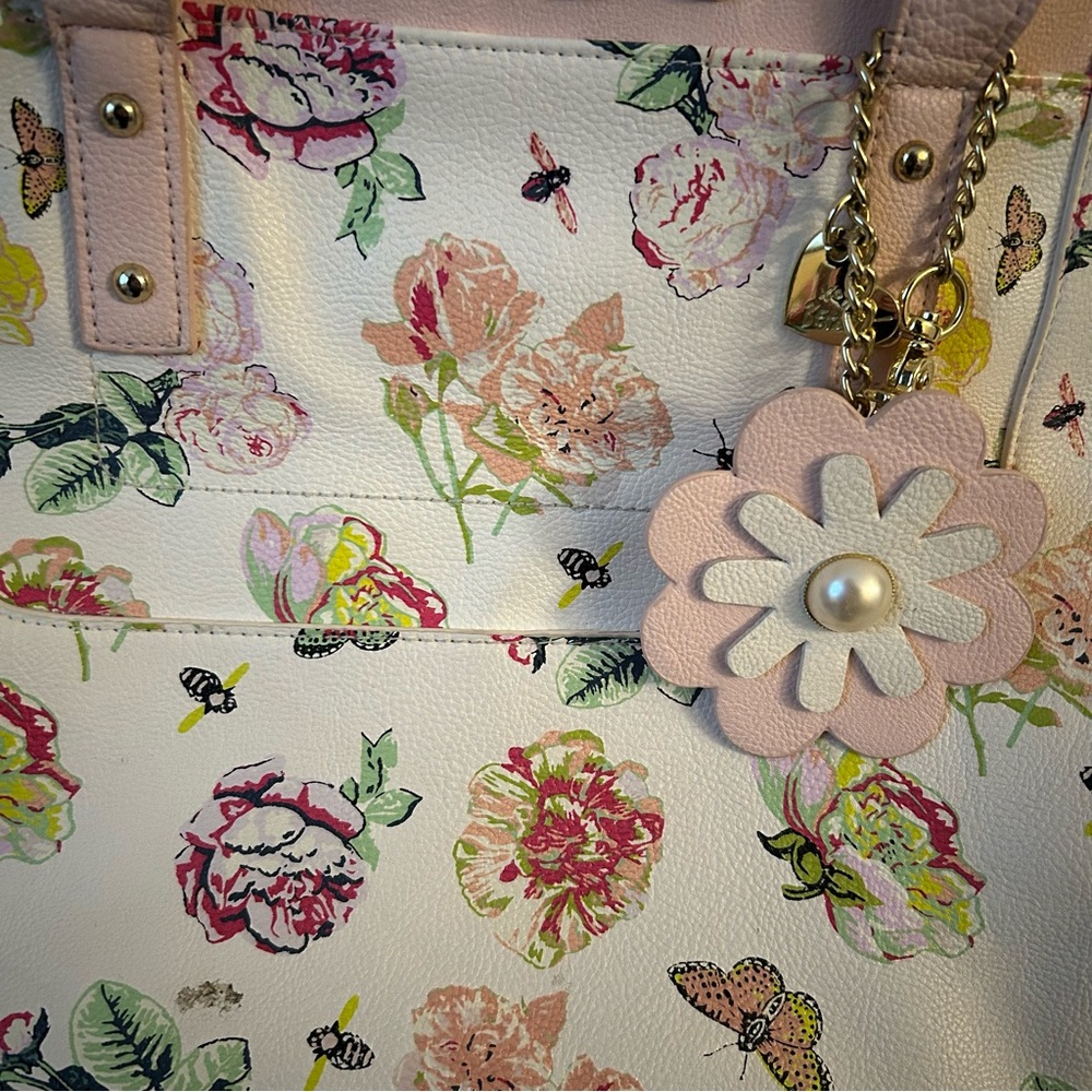 Betsey Johnson Floral Butterfly Handbag - Picture 7 of 7